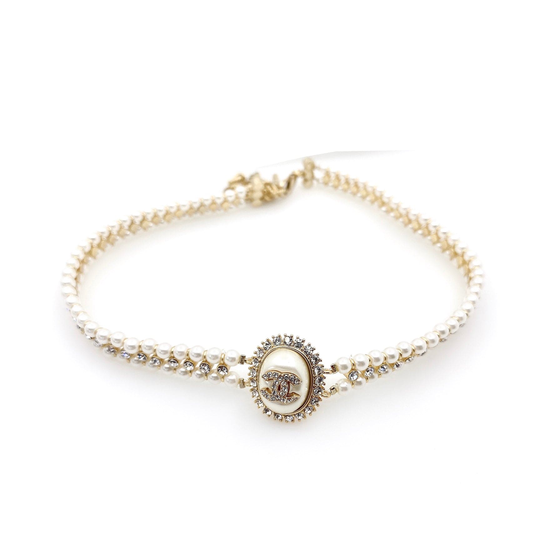 18K  Chanel Pearl Necklace