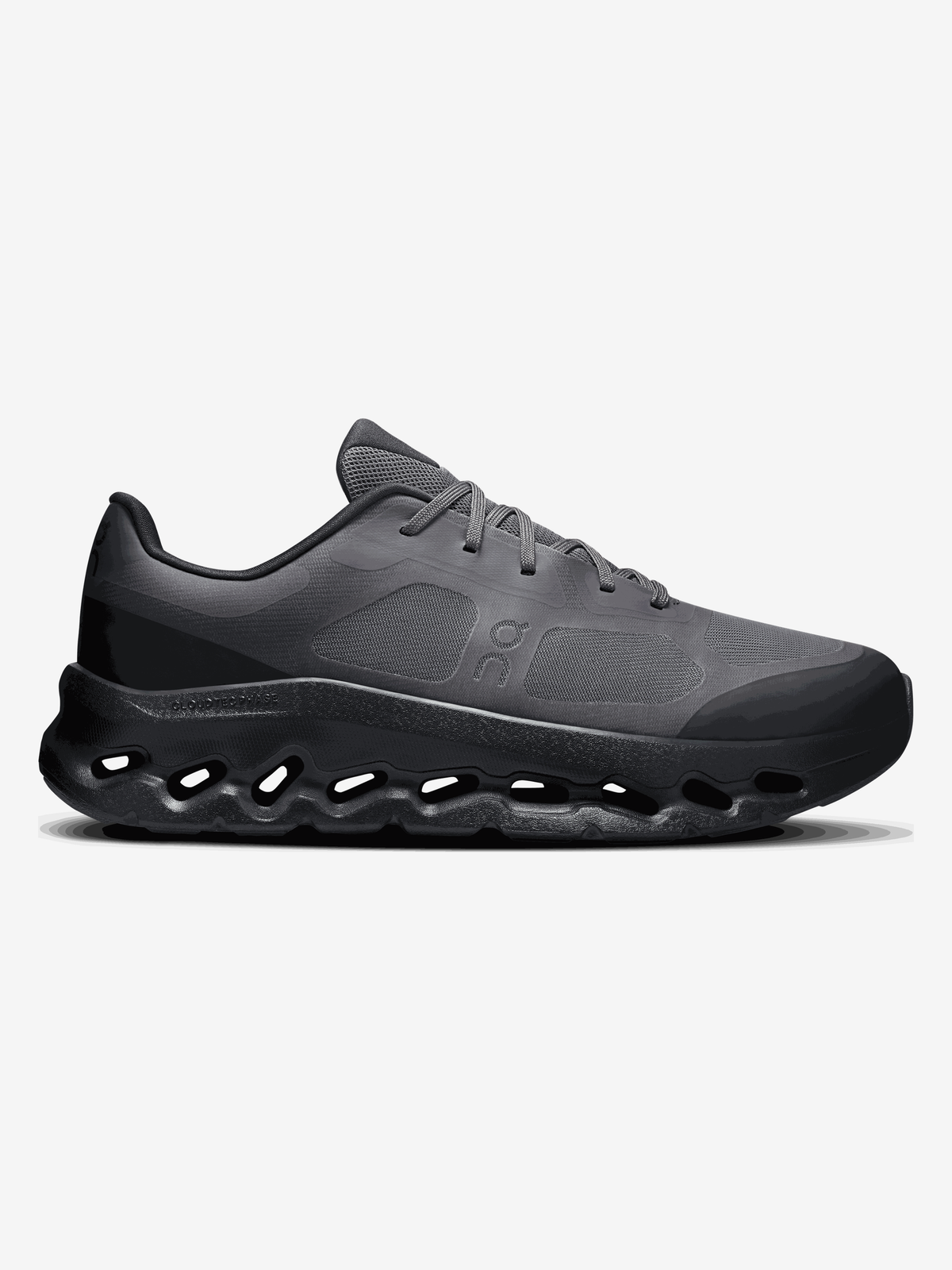 ON RUNNING - Men Cloudtilt Remix Sneakers