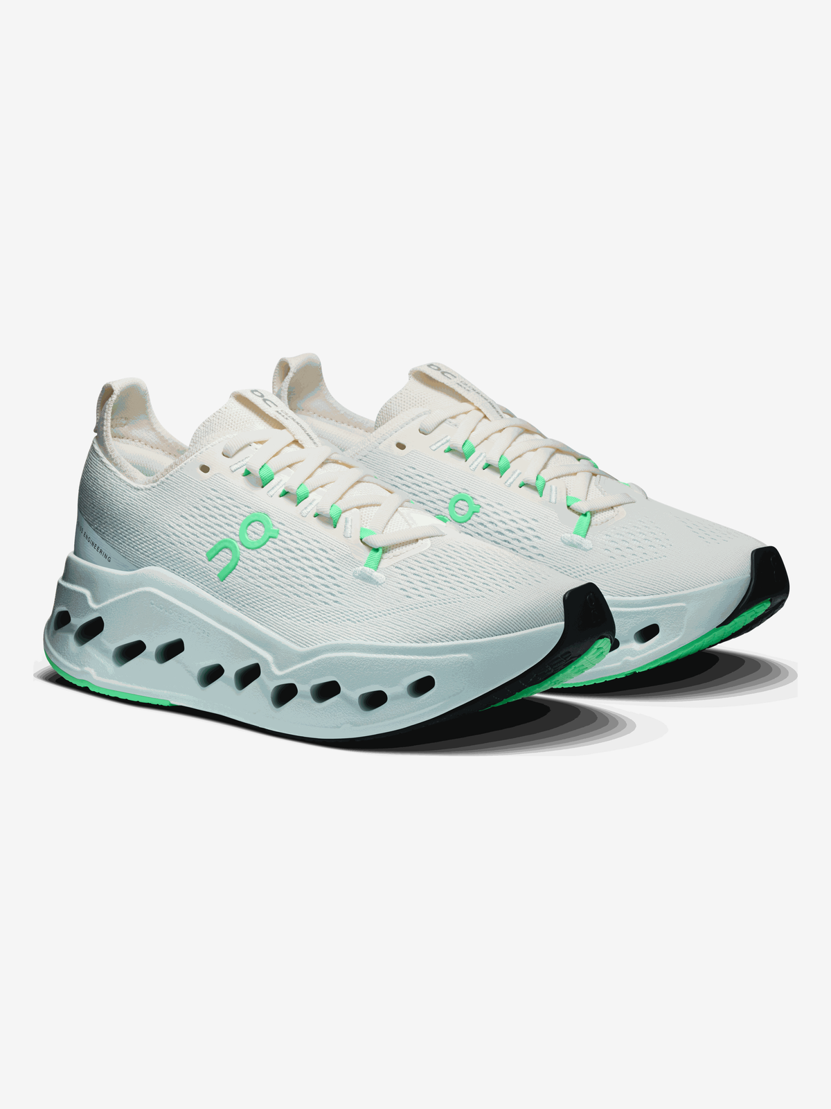 ON RUNNING - Women Cloudsurfer Max Sneakers