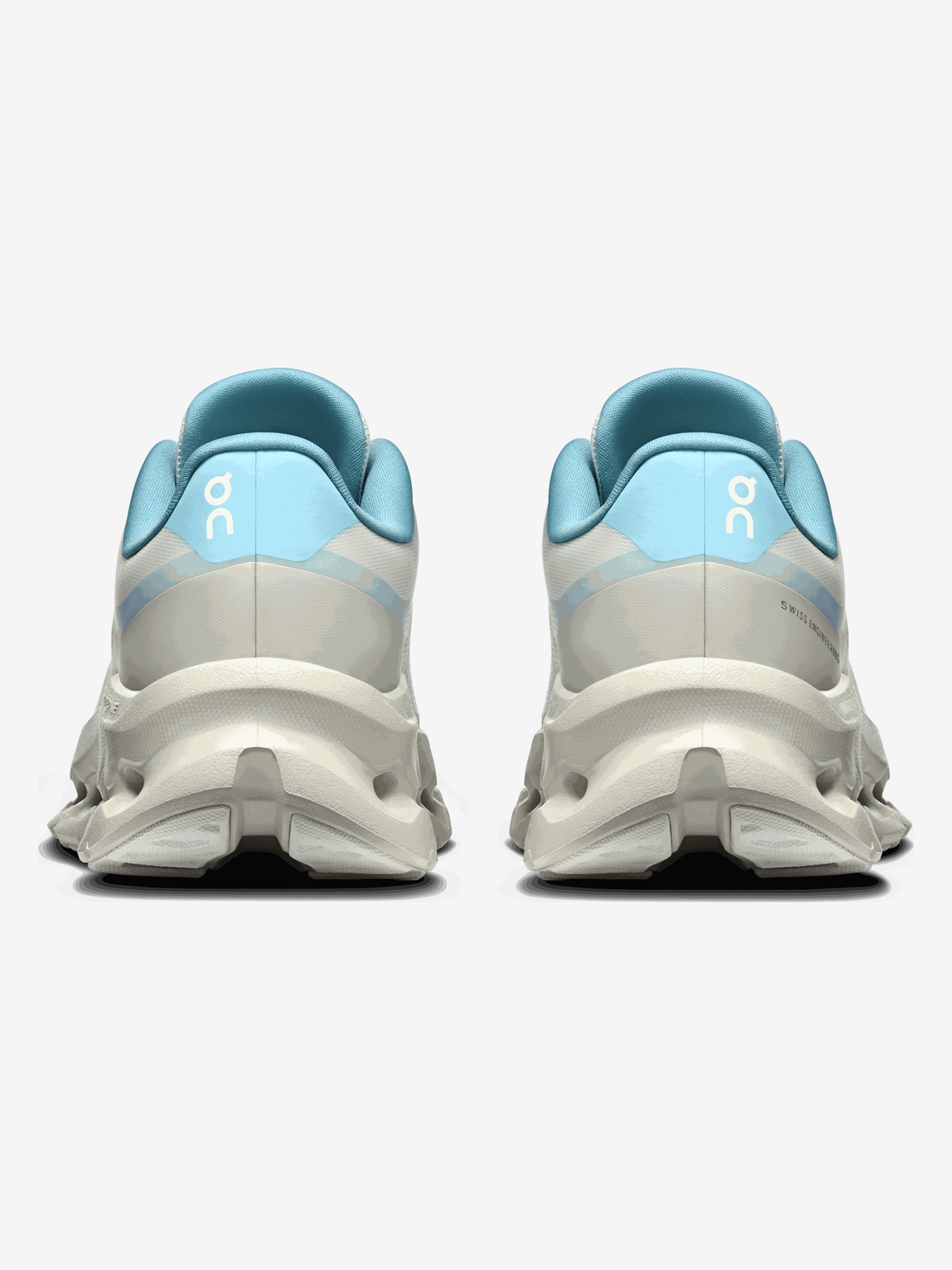 ON RUNNING - Women Cloudtilt Remix Sneakers