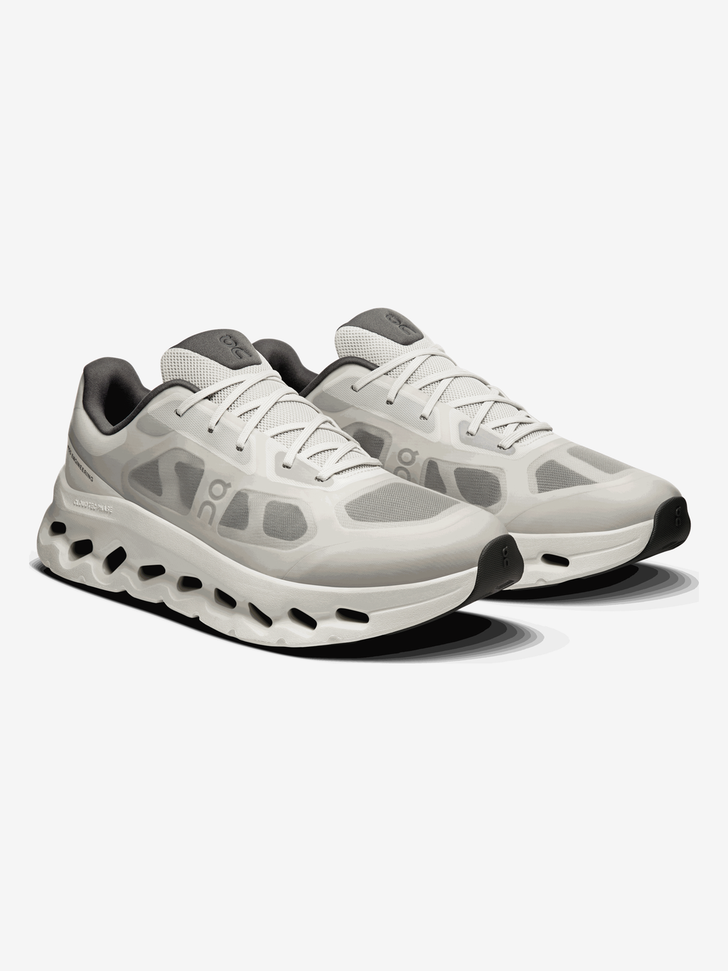 ON RUNNING - Women Cloudtilt Remix Sneakers