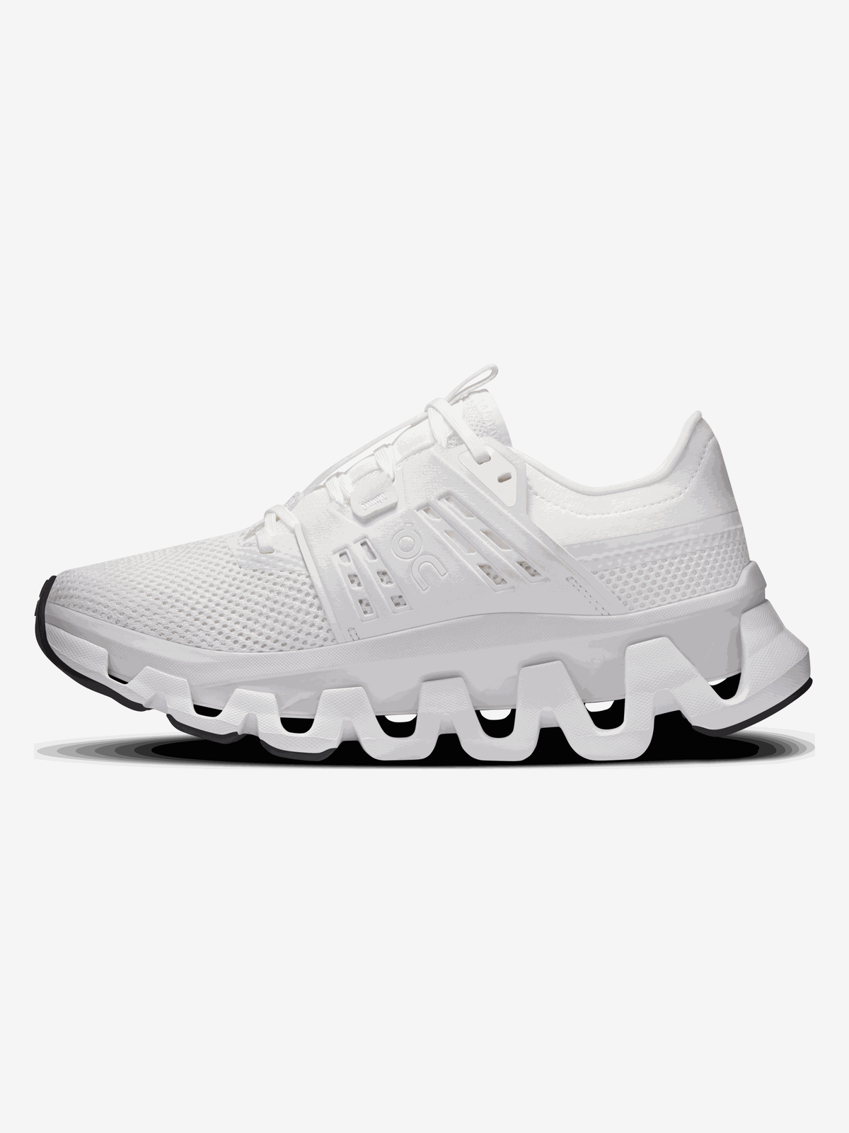 ON RUNNING - Women Cloudswift Amp Sneakers